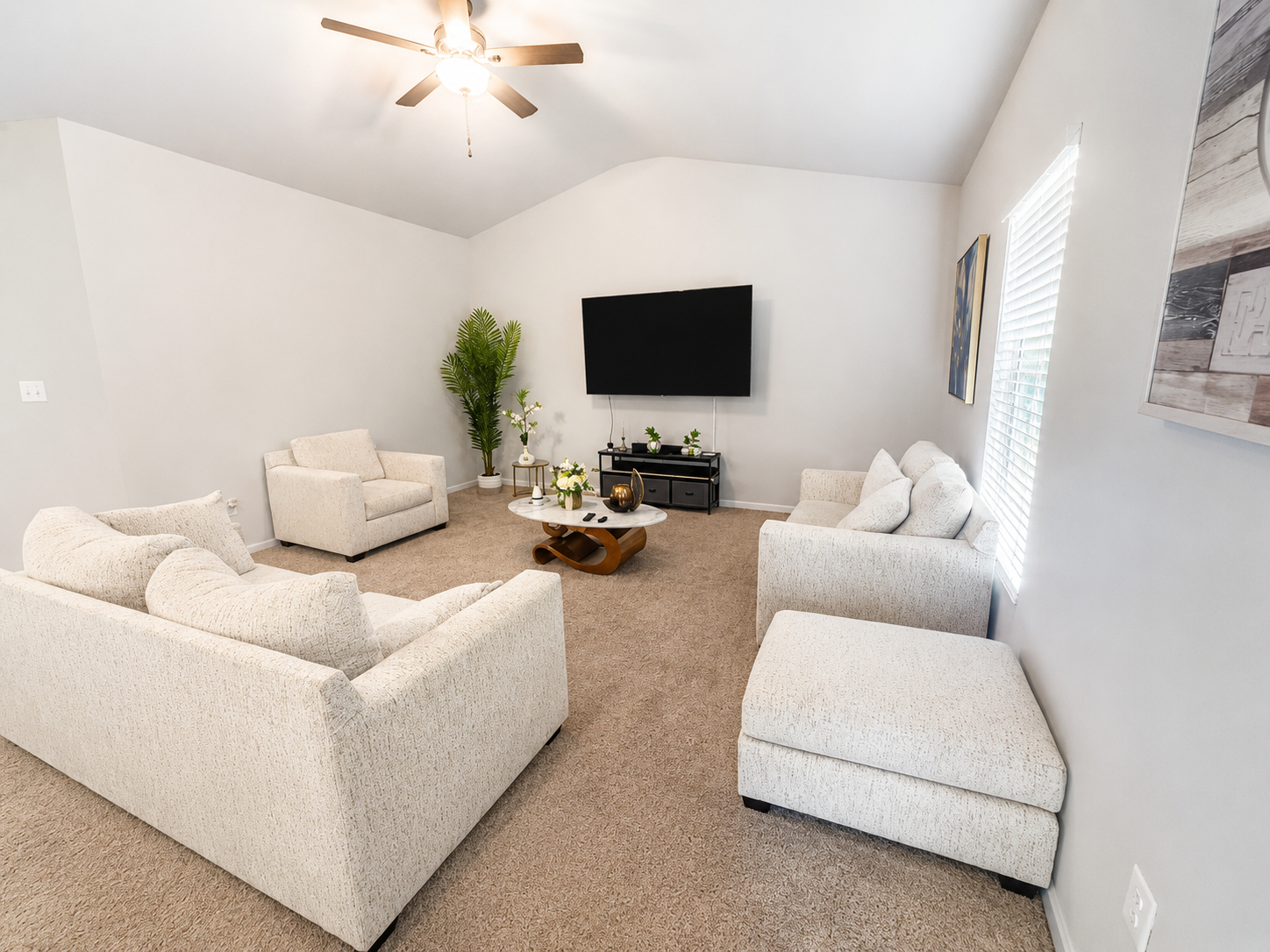Supported living home living room in Bowling Green Virginia